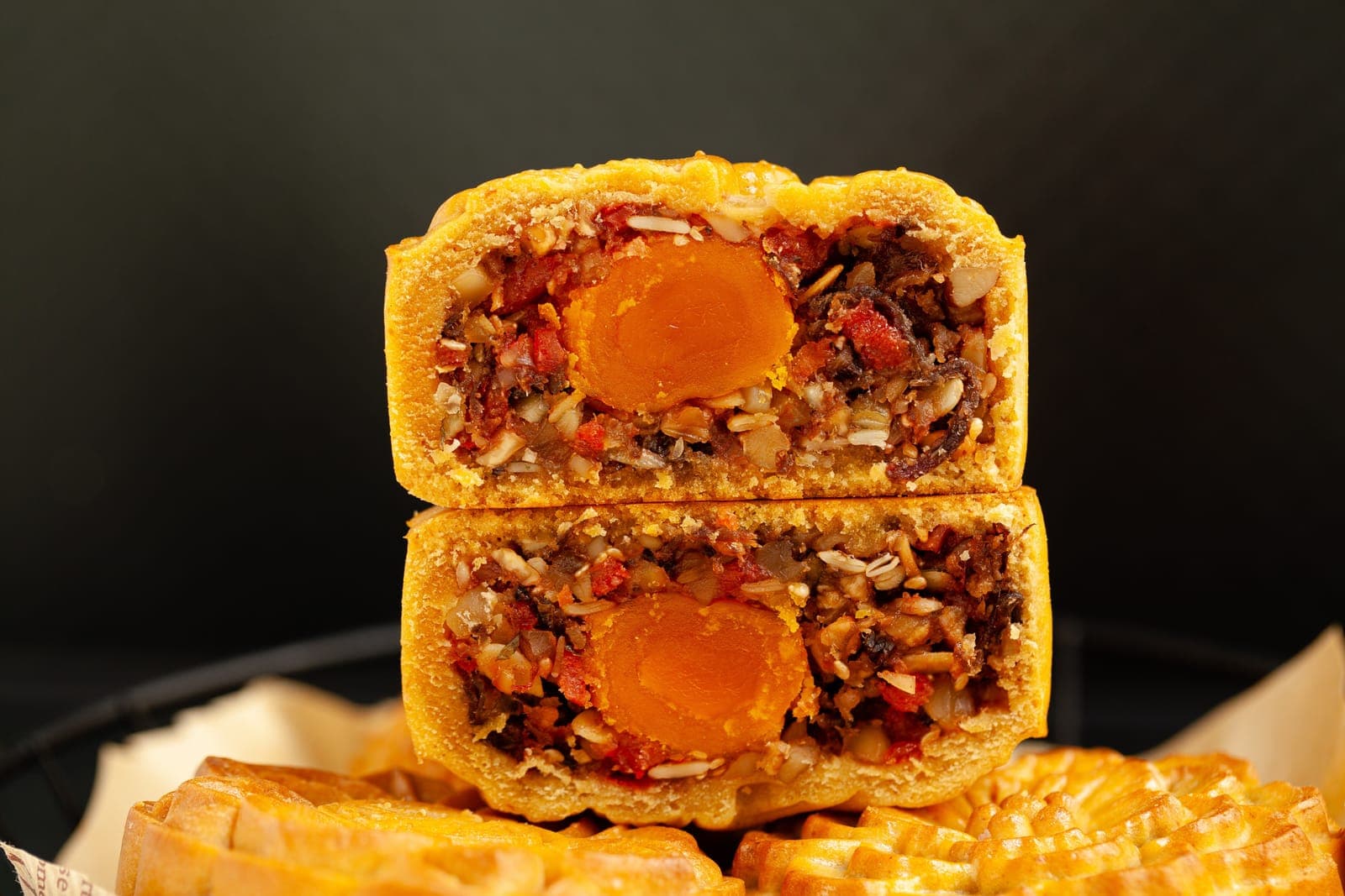 Bánh nướng thập cẩm bò cay xốt Sambal